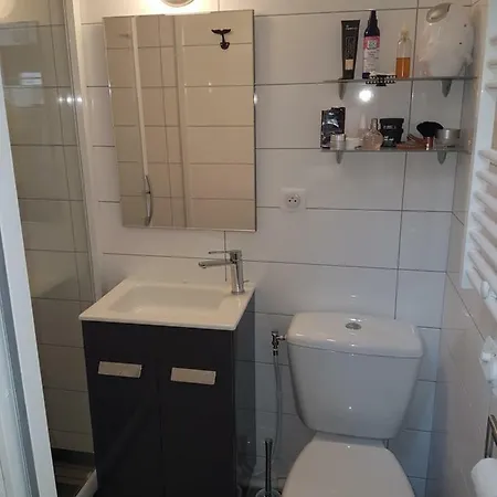 Joli 2 Chambres A 200M De La Plage Gueriniere Feriehus